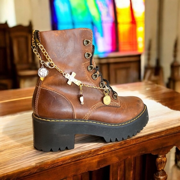 Boot jewelry, boot bracelet, boot accessory, boot chain, boot chain, faith charm - Picture 3 of 17